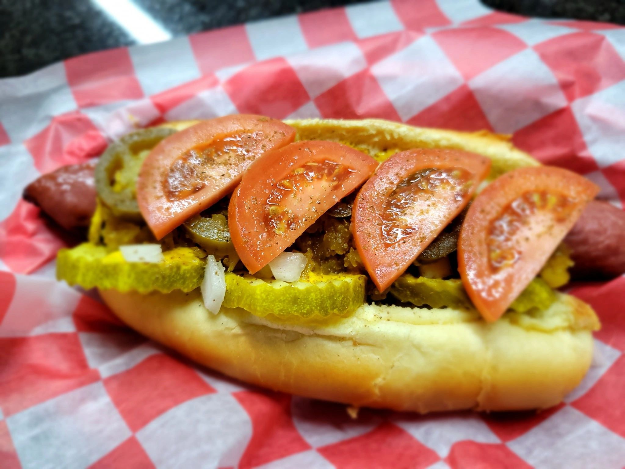 BBQ hot dog with fresh toppings